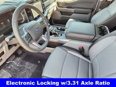 New 2025 Ford F150 Lariat w/ FX4 Off-Road Package image 15