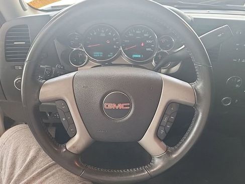 Used 2014 GMC Sierra 2500 SLE w/ HD SLE Premium Package AWD/4WD image 10