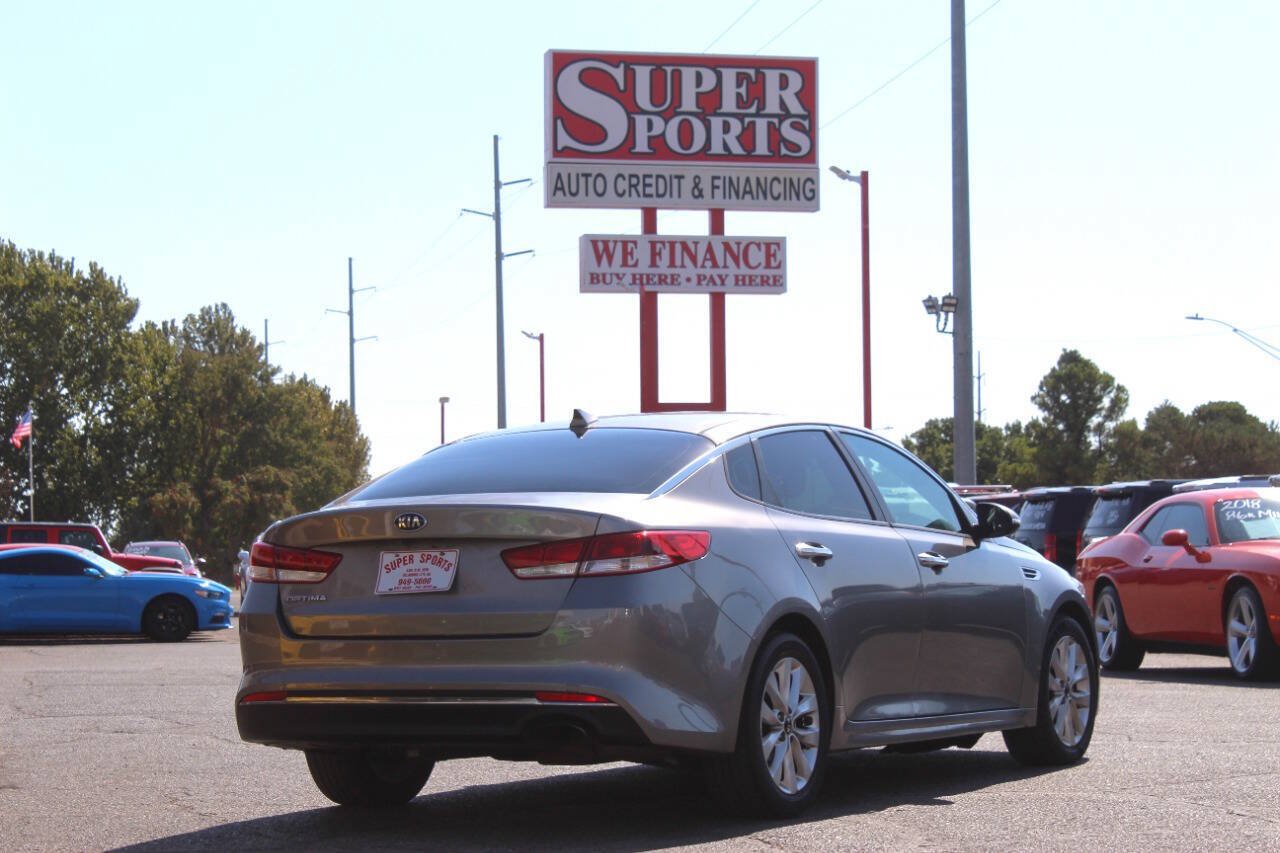 Used 2017 Kia Optima LX w/ Option Group 014 FWD image 5