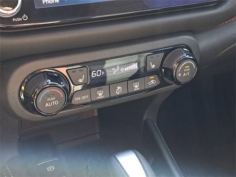 Used 2024 Nissan Kicks SR w/ SR Premium Package image 25