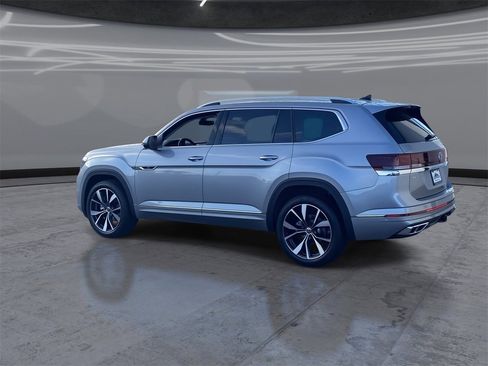 New 2026 Volkswagen Atlas SEL Premium R-Line image 4