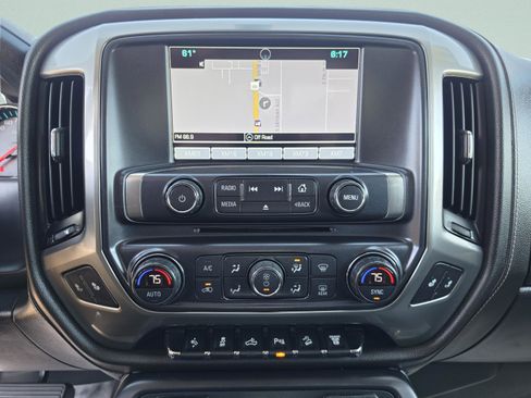 Used 2019 Chevrolet Silverado 2500 LTZ w/ Duramax Plus Package image 28