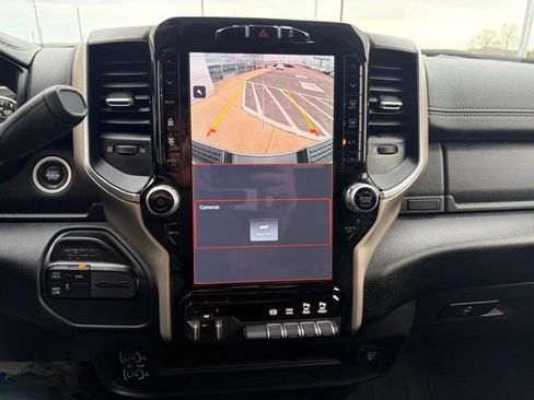 Used 2024 RAM 2500 Laramie image 18