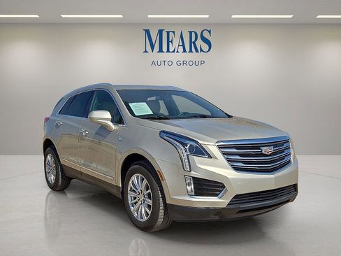 Used 2017 Cadillac XT5 w/ LPO, Wheel Lock Package image 7