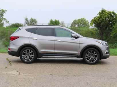 Used 2017 Hyundai Santa Fe Sport w/ 2.0T Ultimate Tech Package 05