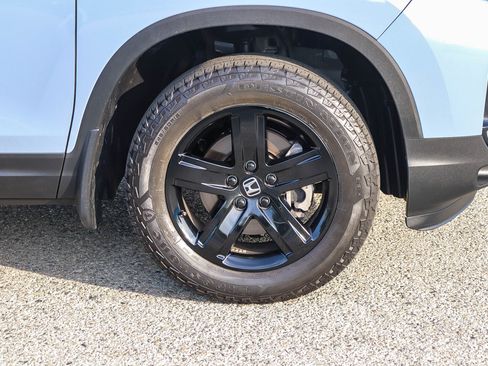 Used 2023 Honda Ridgeline Black Edition image 12