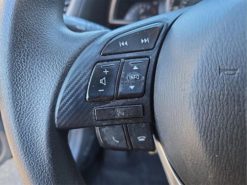 Used 2016 MAZDA MAZDA3 i Sport w/ Preferred Equipment Package image 21