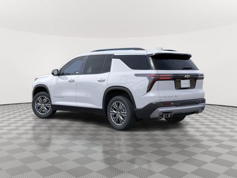 New 2026 Chevrolet Traverse LT AWD/4WD image 3