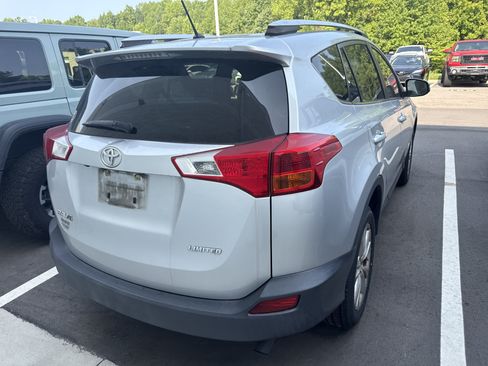 Used 2013 Toyota RAV4 Limited FWD image 7