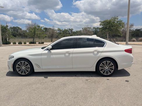 Used 2018 BMW 530i RWD image 9