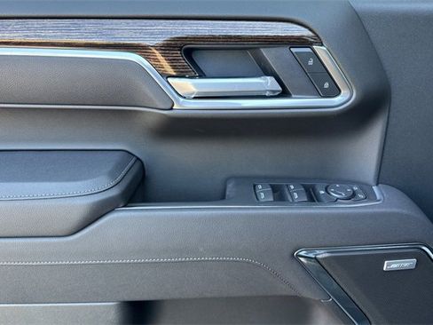 New 2025 GMC Sierra 1500 Elevation w/ Elevation Premium Package image 11