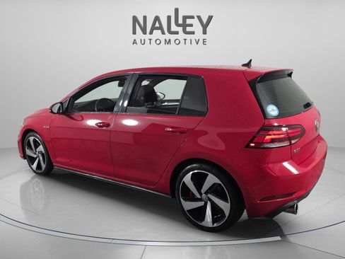 Used 2020 Volkswagen Golf S image 3