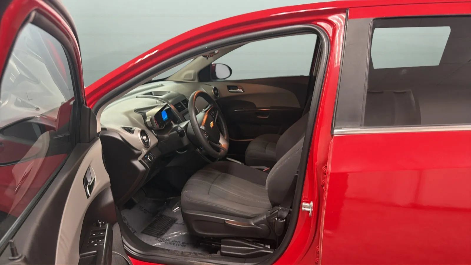 Used 2013 Chevrolet Sonic LT FWD image 19