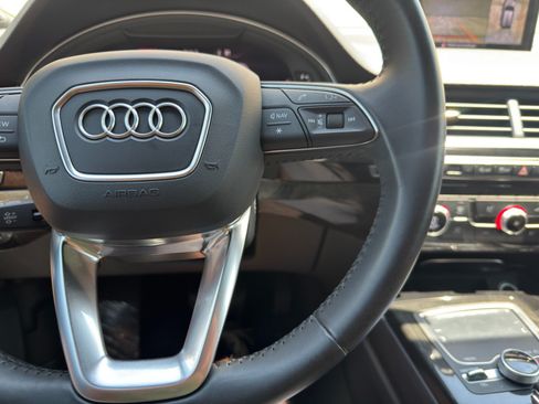 Used 2017 Audi Q7 3.0T Premium Plus AWD/4WD image 22