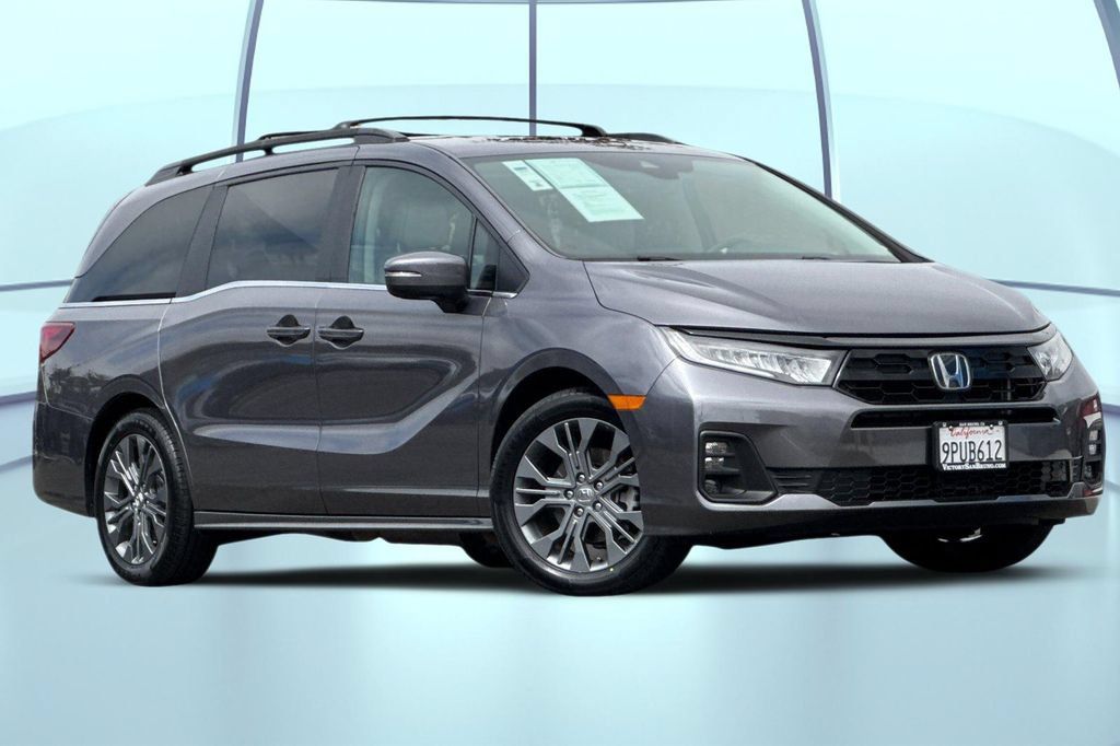 Certified 2025 Honda Odyssey Touring image 2