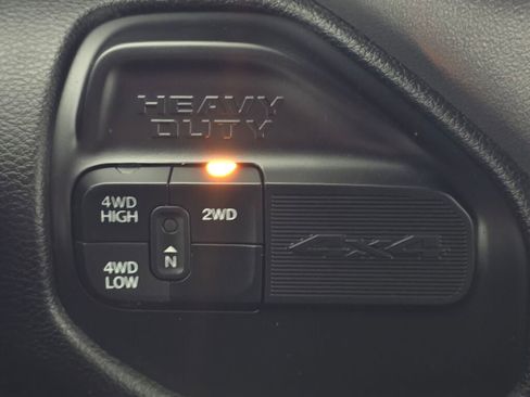 Used 2024 RAM 2500 Big Horn image 39