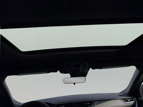 New 2026 Jeep Grand Cherokee Laredo X AWD/4WD image 32