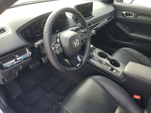 Used 2023 Honda Civic Sport image 19