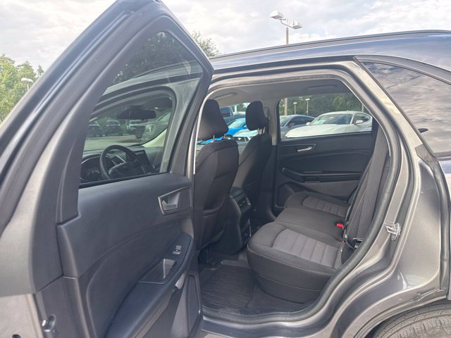 Used 2021 Ford Edge SE AWD/4WD image 14