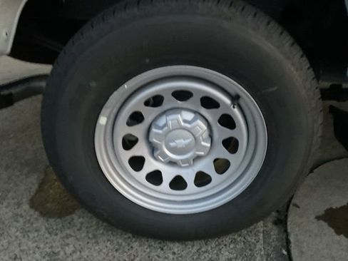 New 2026 Chevrolet Silverado 1500 W/T image 13