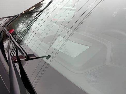 Used 2026 Chevrolet Silverado 1500 High Country w/ Technology Package image 17