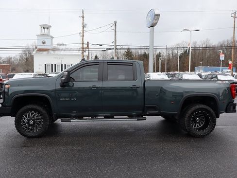 Used 2025 Chevrolet Silverado 3500 LT image 14
