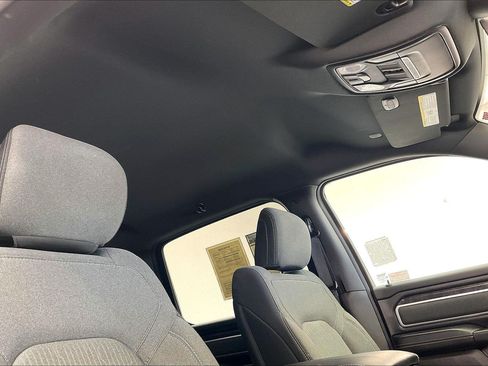 Used 2022 RAM 1500 Big Horn AWD/4WD image 24