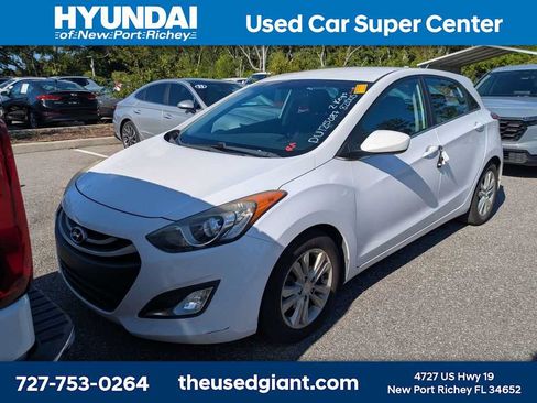 Used 2013 Hyundai Elantra GT FWD image 1
