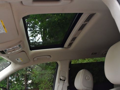 Used 2020 Mercedes-Benz GLS 450 4MATIC image 27