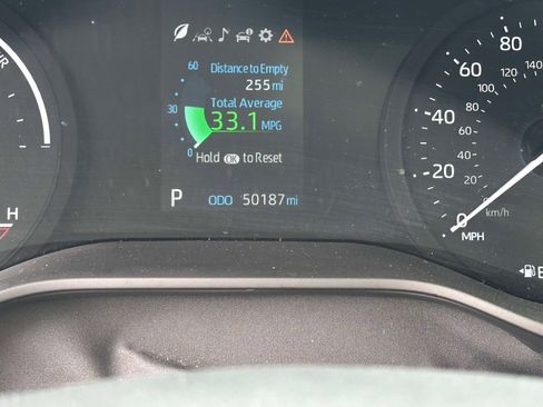 Used 2024 Toyota Sienna XSE w/ XSE Plus Package image 25