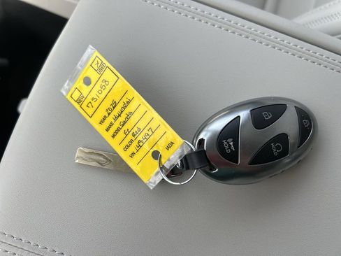 Used 2025 Hyundai Santa Fe Calligraphy image 31