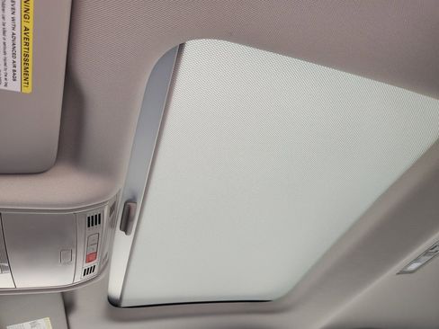 New 2026 Volkswagen Jetta SE FWD image 22