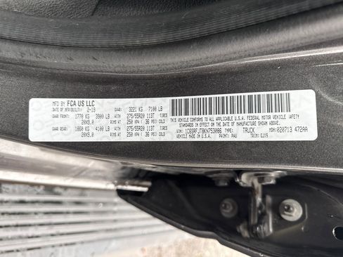 Used 2019 RAM 1500 Laramie image 30