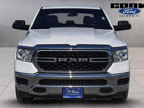 Used 2024 RAM 1500 Big Horn w/ Trailer Tow Group AWD/4WD image 2