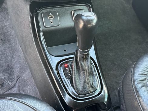 Used 2018 Jeep Compass Limited w/ Navigation Group FWD image 26