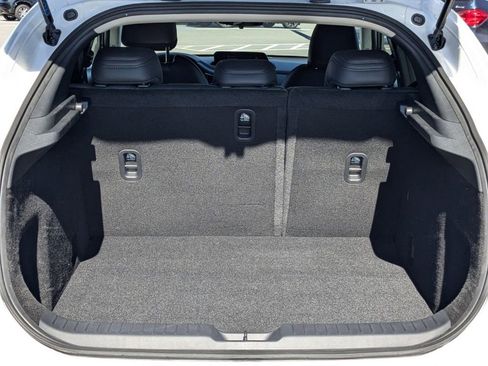 Used 2025 MAZDA CX-30 AWD 2.5 S w/ Preferred Package image 13