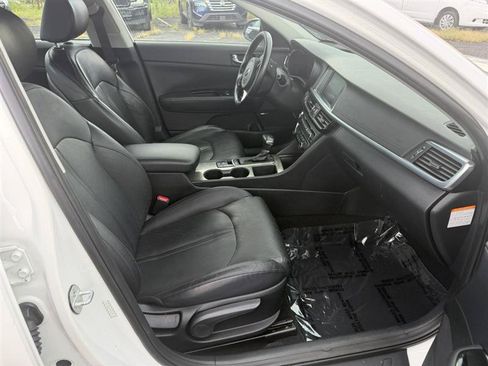 Used 2017 Kia Optima EX FWD image 27