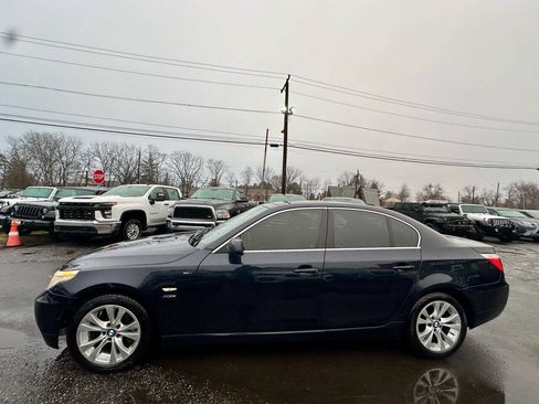 Used 2010 BMW 535i xDrive Sedan AWD/4WD image 8