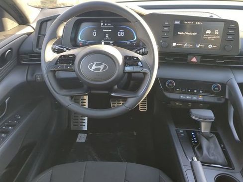 Used 2026 Hyundai Elantra Sport FWD image 14