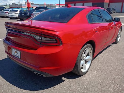 Used 2015 Dodge Charger R/T RWD image 7