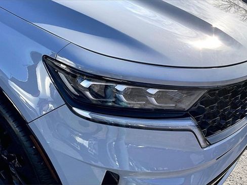 Used 2023 Kia Sorento SX image 29
