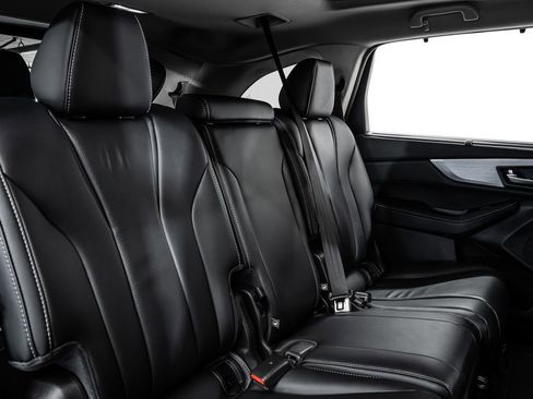 Certified 2024 Acura MDX FWD w/ Technology Package image 30