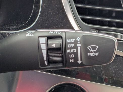 Used 2016 Hyundai Equus Signature image 13