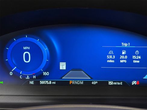 Used 2020 Ford Explorer Platinum w/ Premium Technology Package image 26