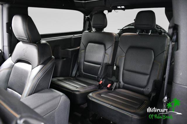 Used 2023 Ford Bronco Badlands w/ Sasquatch Package AWD/4WD image 19