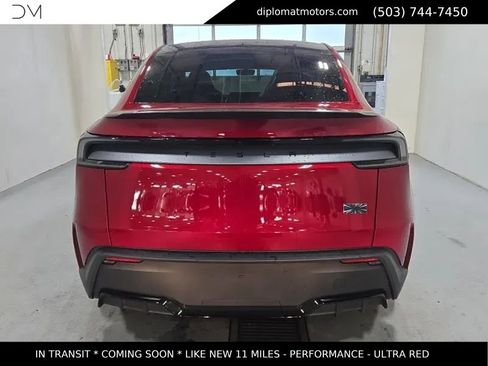 Used 2026 Tesla Model Y Performance image 5