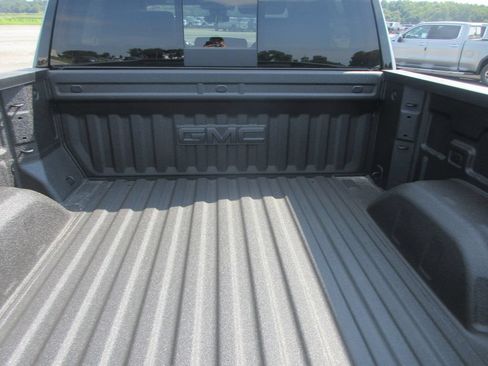 New 2026 GMC Sierra 1500 Elevation w/ Elevation Premium Package AWD/4WD image 9