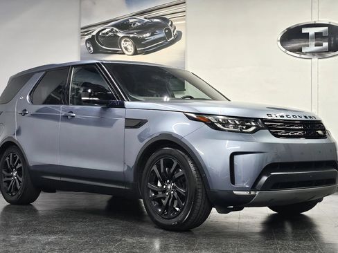 Used 2018 Land Rover Discovery HSE AWD/4WD image 4