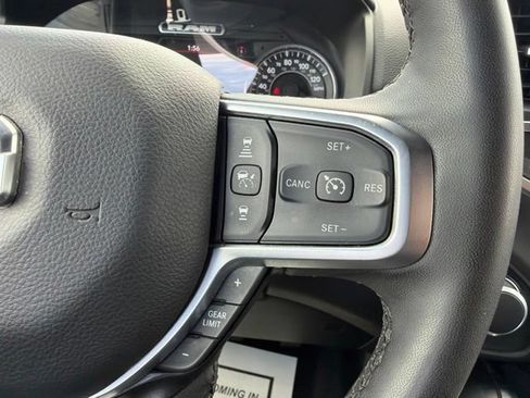 Used 2025 RAM 1500 Big Horn AWD/4WD image 30