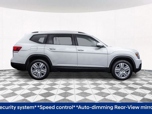 Used 2019 Volkswagen Atlas SE w/ Panoramic Sunroof Package image 12